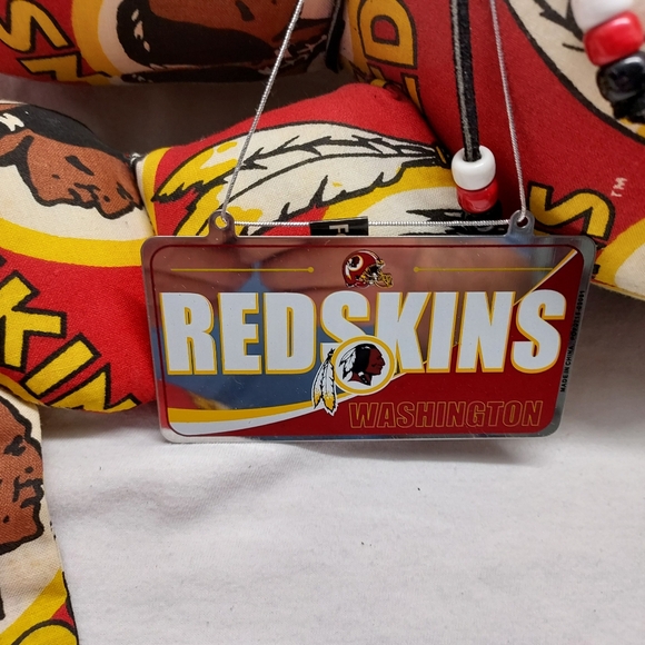 Vintage Washington Redskin Floppy Eared Stuffed Bunny W/ Forever License Plate. - Picture 6 of 10